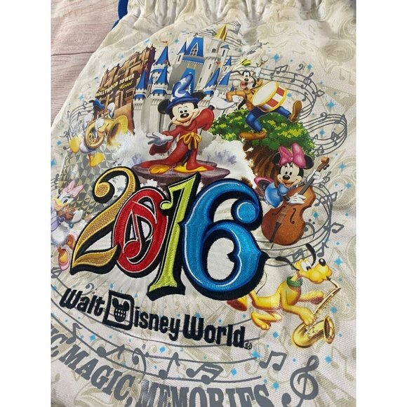 2016 Walt Disney World Embroiderd Disneyland Back Pack - OS - Picture 3 of 8